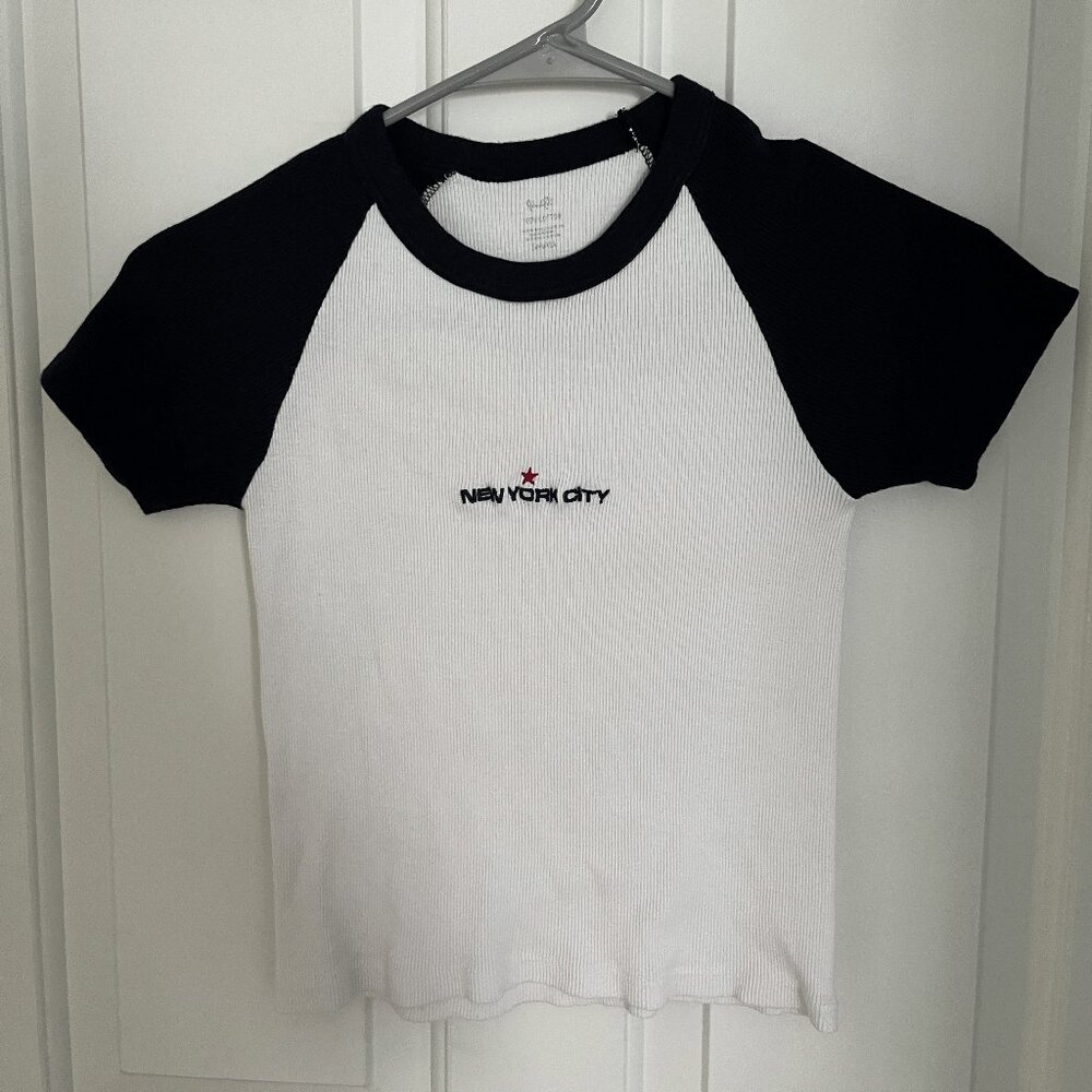 Brandy Melville New York City Baby Tee